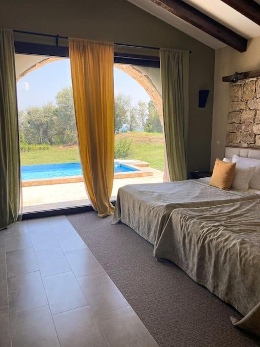 Private Villa At Blacksearama Golf & Villas Resort บัลชิค ภายนอก รูปภาพ